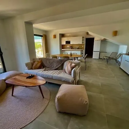 Luxueux T4 De 100m2 Avec Roof Top, Piscine Et Apartmán Pianottoli-Caldarello (Corsica)