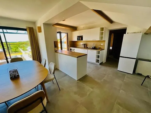 Luxueux T4 De 100m2 Avec Roof Top, Piscine Et דירה פיאנוטולי-קלדרלו