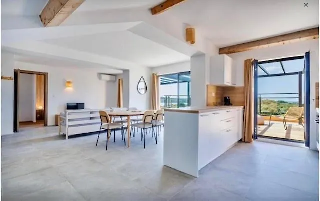 Luxueux T4 De 100m2 Avec Roof Top, Piscine Et